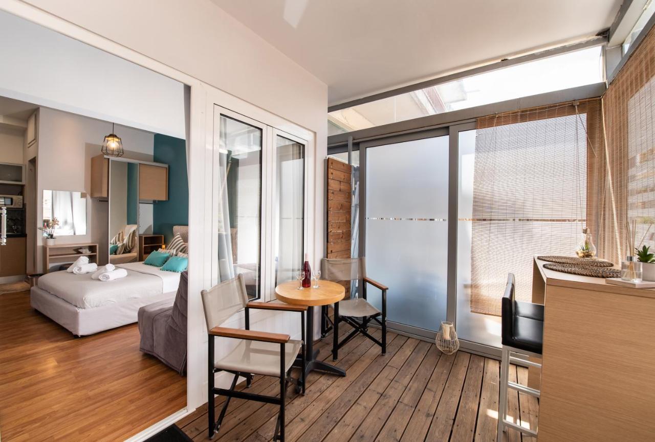 Lefkas City Apartments & Suites Лефкада Экстерьер фото