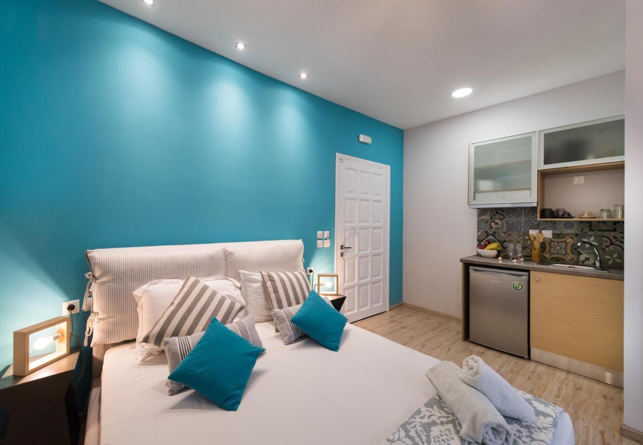 Lefkas City Apartments & Suites Лефкада Экстерьер фото
