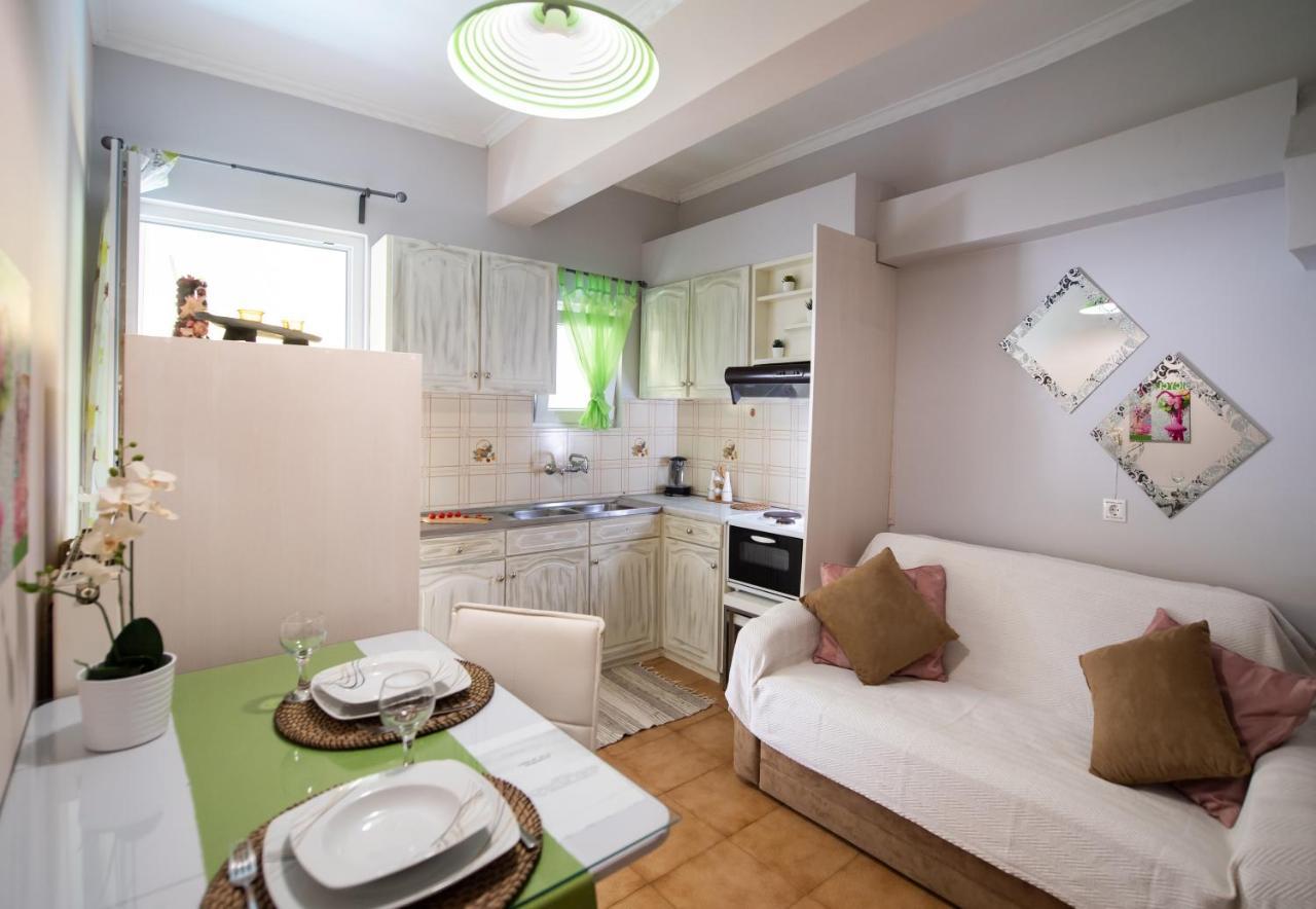 Lefkas City Apartments & Suites Лефкада Экстерьер фото