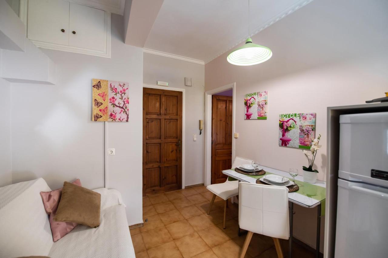 Lefkas City Apartments & Suites Лефкада Экстерьер фото